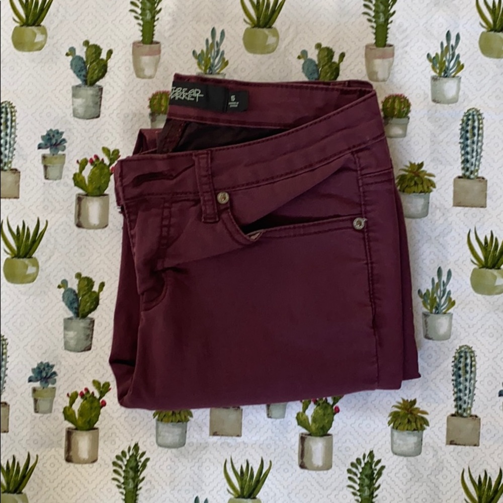 Magenta Jeans